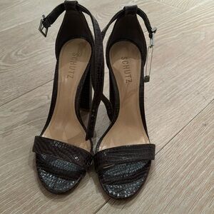 Shultz heels